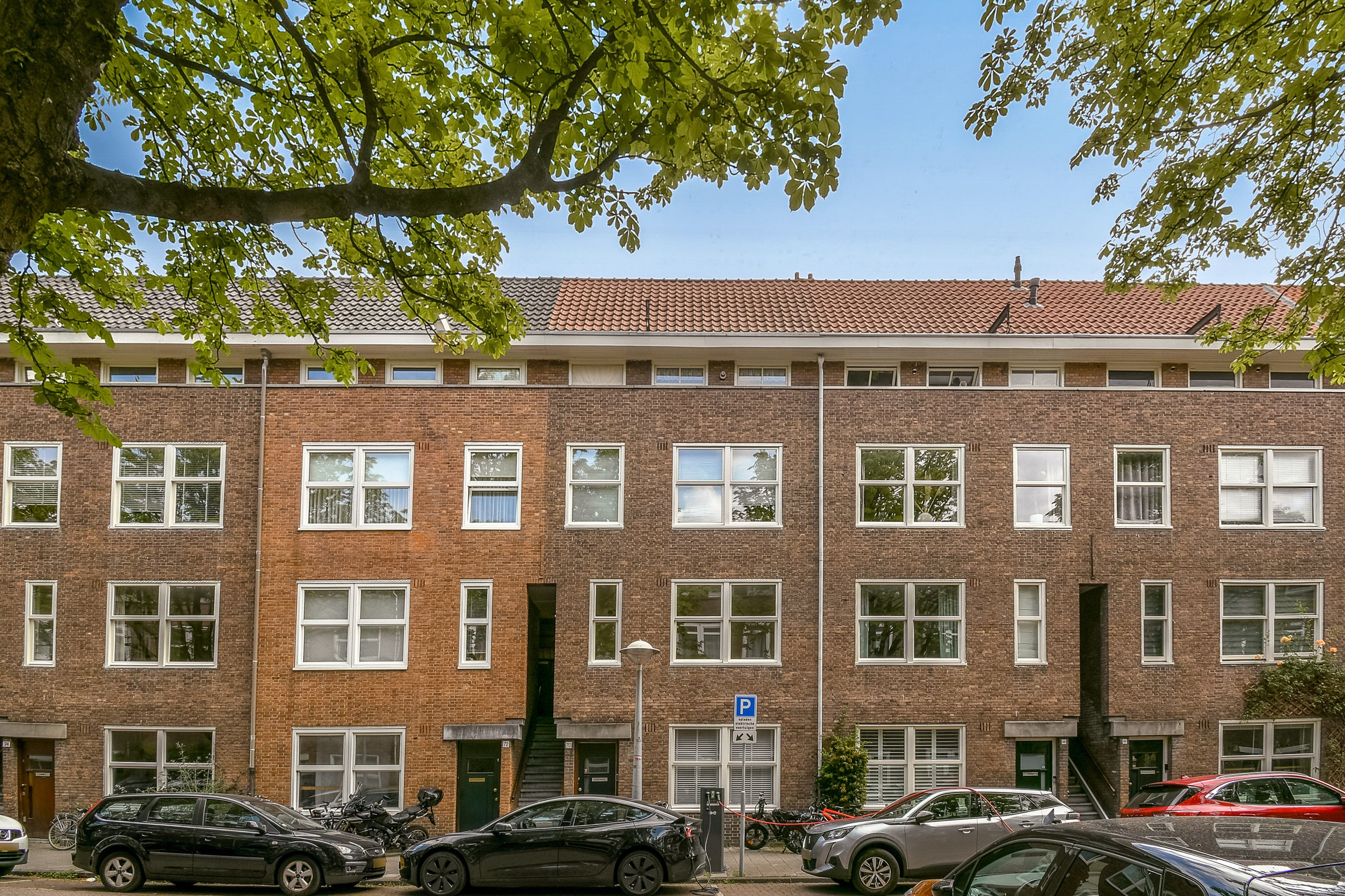 Appartement Pieter van der Doesstraat 70 1 in Amsterdam