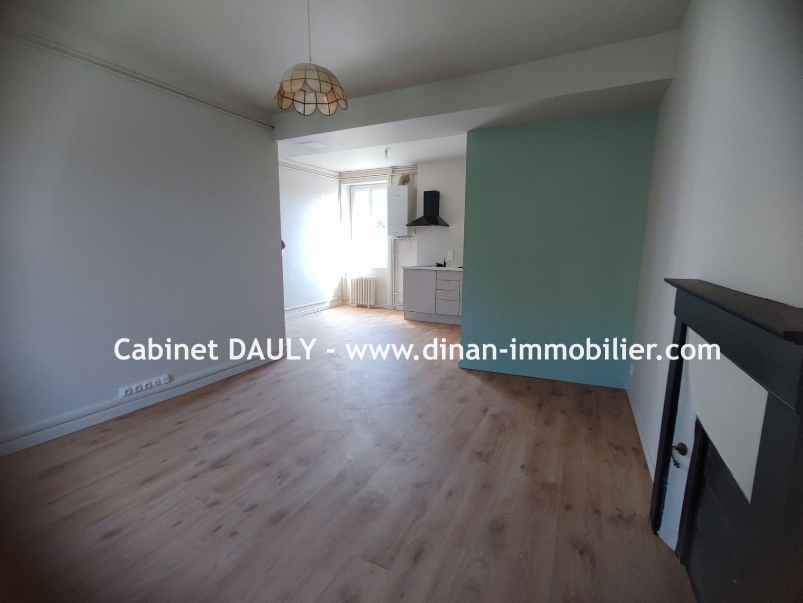 Appartement Place du Champ Clos à Dinan