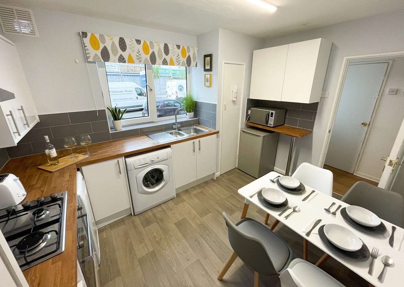 Room Petersfield Rise in Greater London