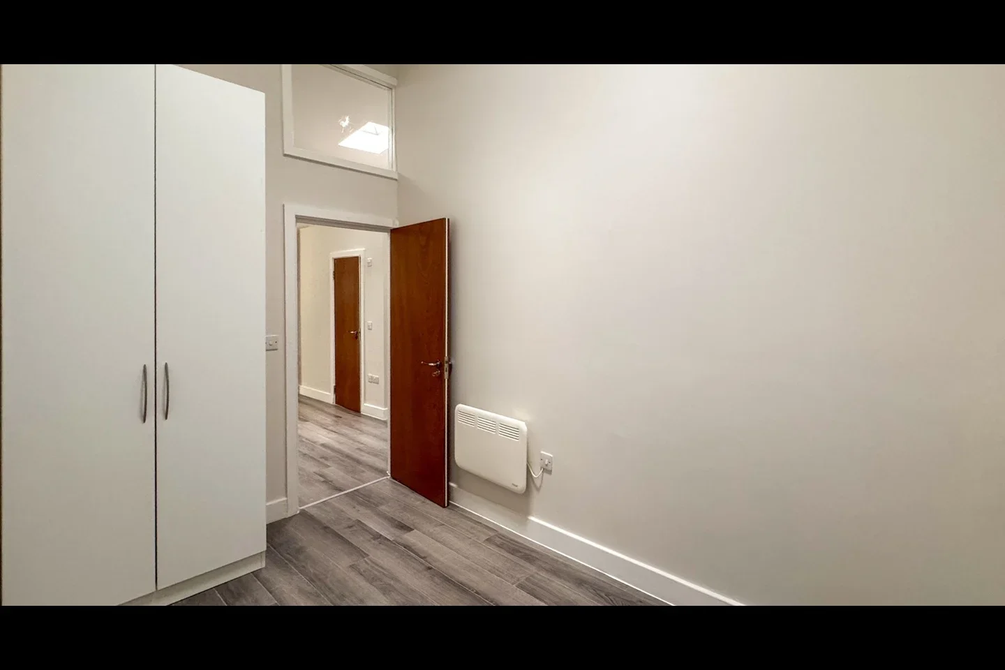 Flat Canonbury Road in Greater London