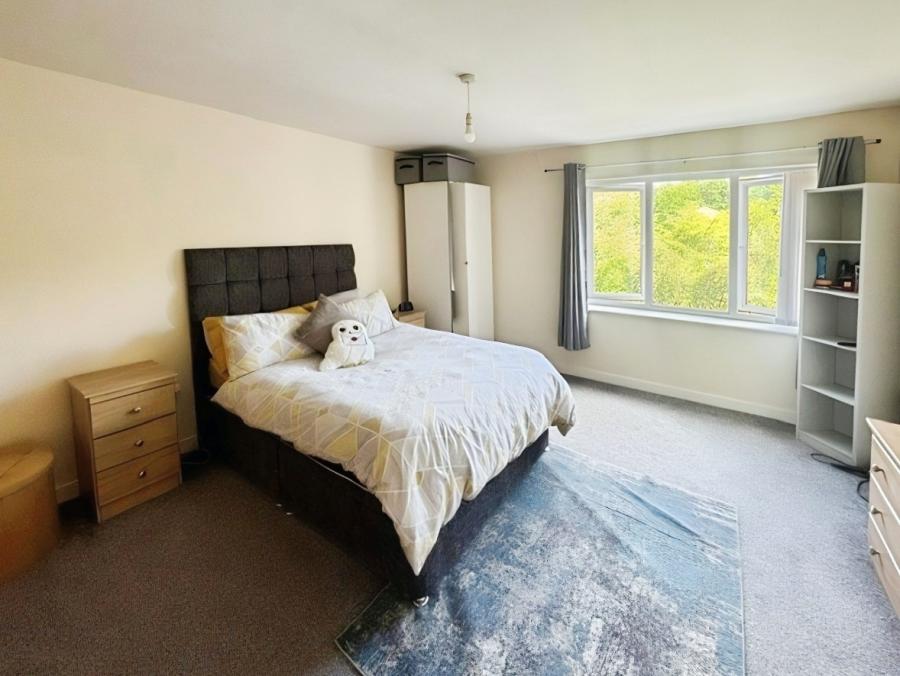 Flat Woodsome Park in Liverpool