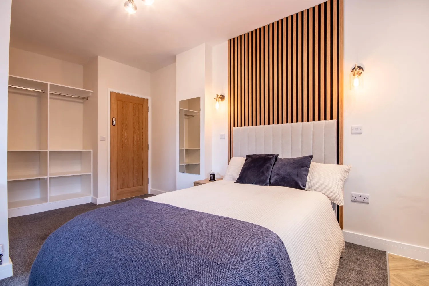 Room St John's Street in Nottingham