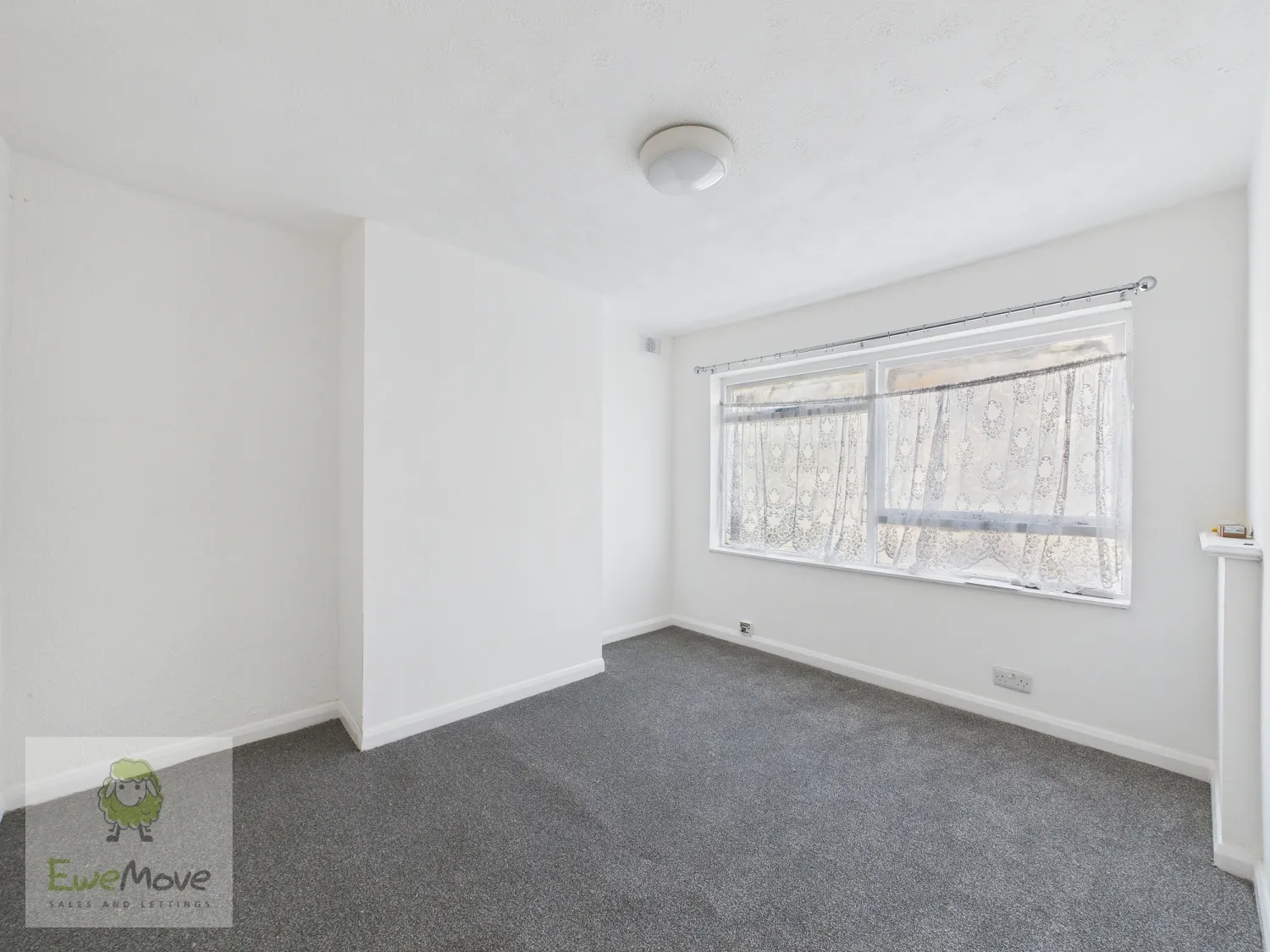 House Luton Road in Chatham