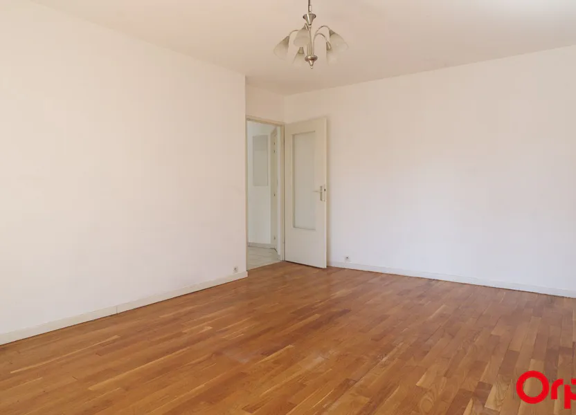 Flat Rue André Philip in Lyon