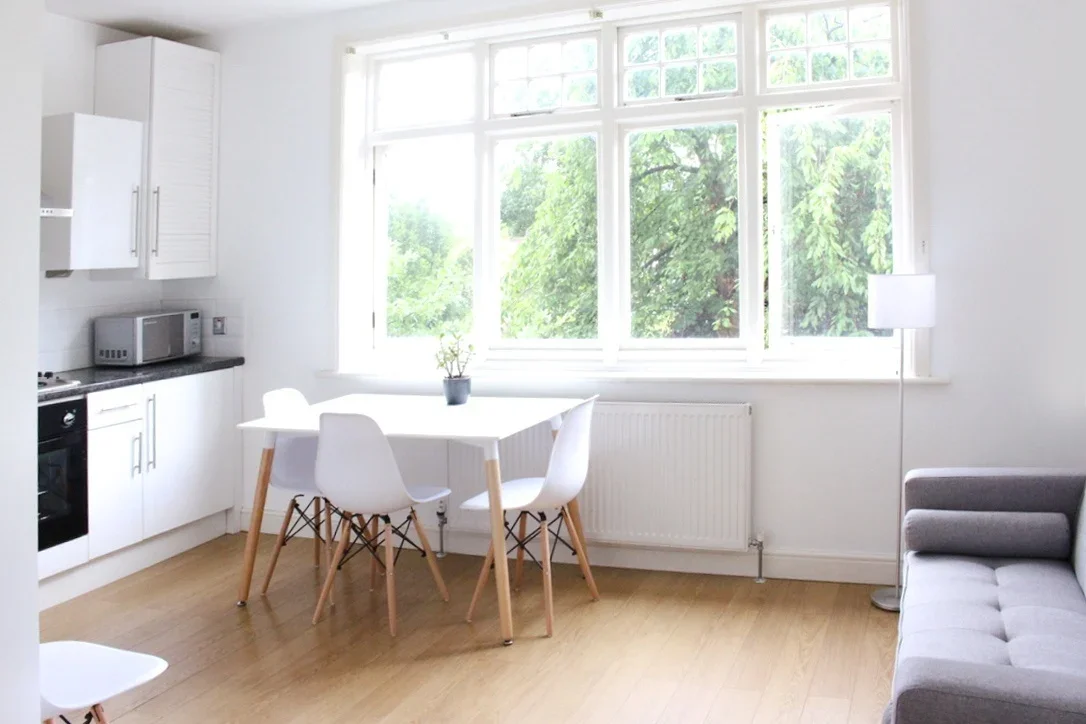 Flat Rathmell Drive in Greater London