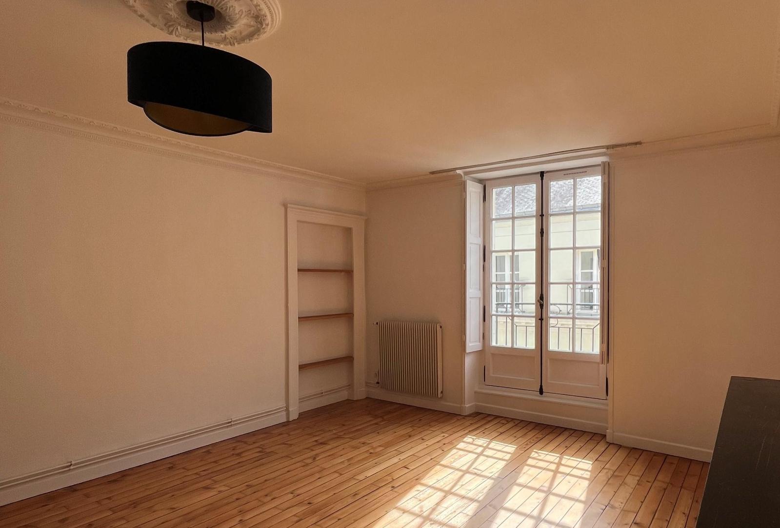 Flat Place Royale in Nantes