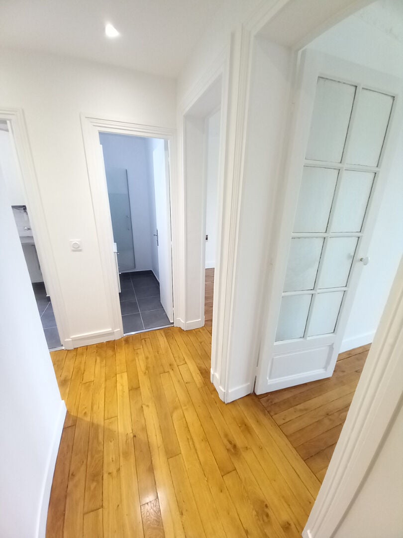 Appartement Rue de la Croix Nivert à Paris