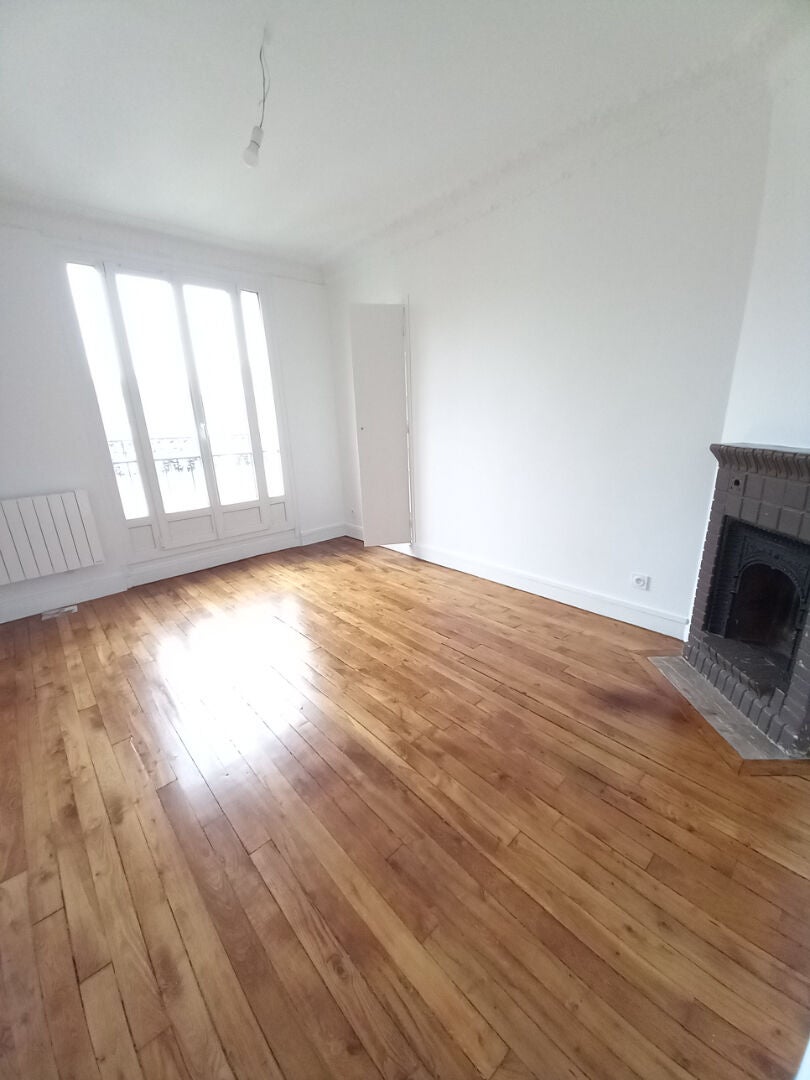 Appartement Rue de la Croix Nivert à Paris
