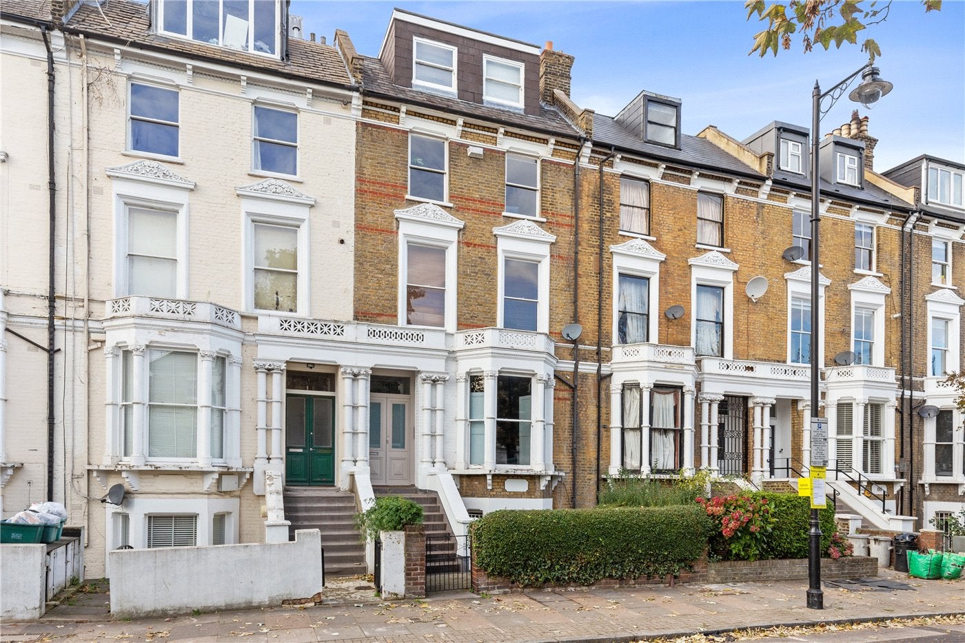Flat Petherton Road in Greater London