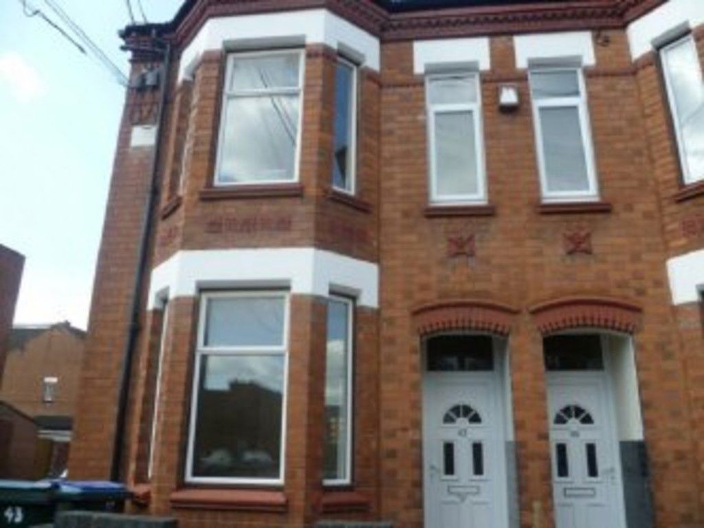 Room Priory Street in Coventry