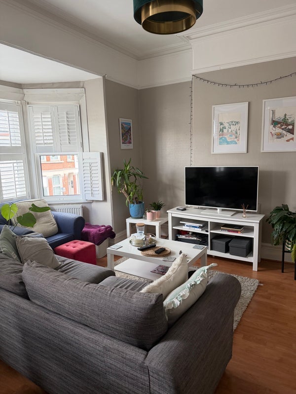 Room Hubert Grove in Greater London