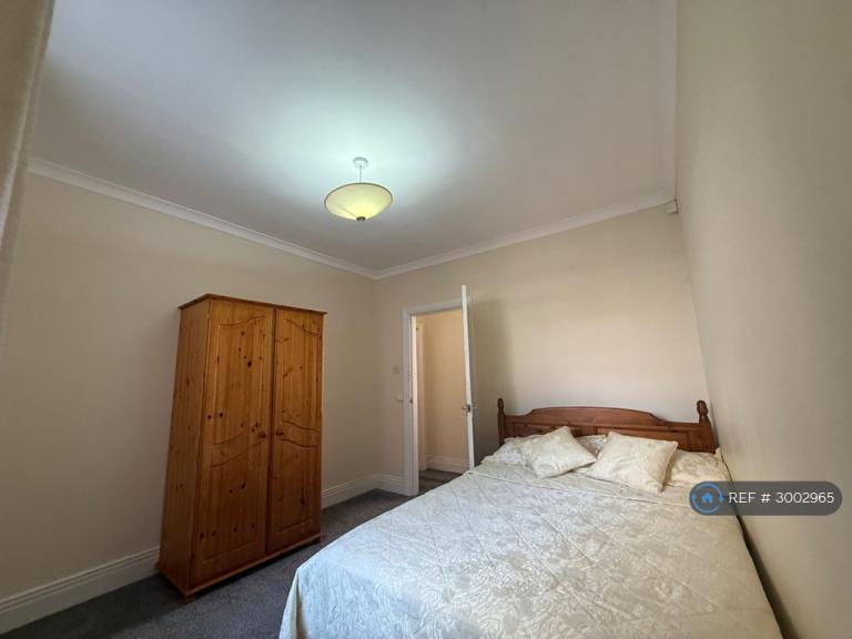 Flat Northumberland Gardens in Newcastle upon Tyne