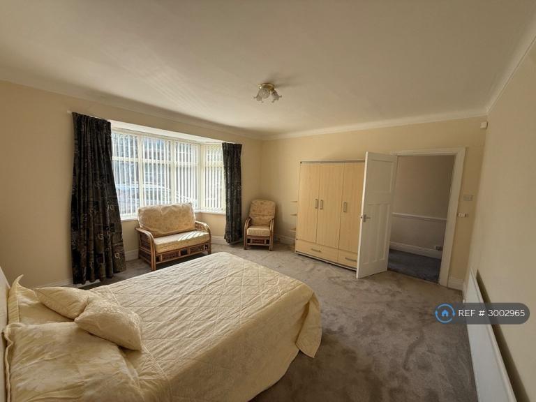 Flat Northumberland Gardens in Newcastle upon Tyne