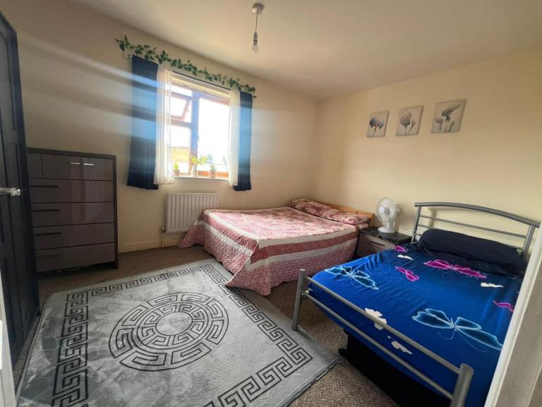 Flat St. Ann's in Greater London