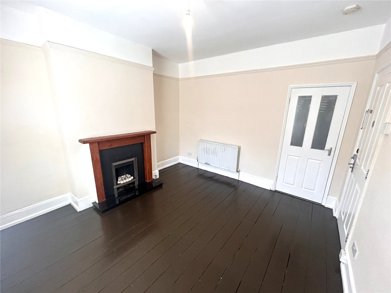 Flat Milton Road in Gravesham
