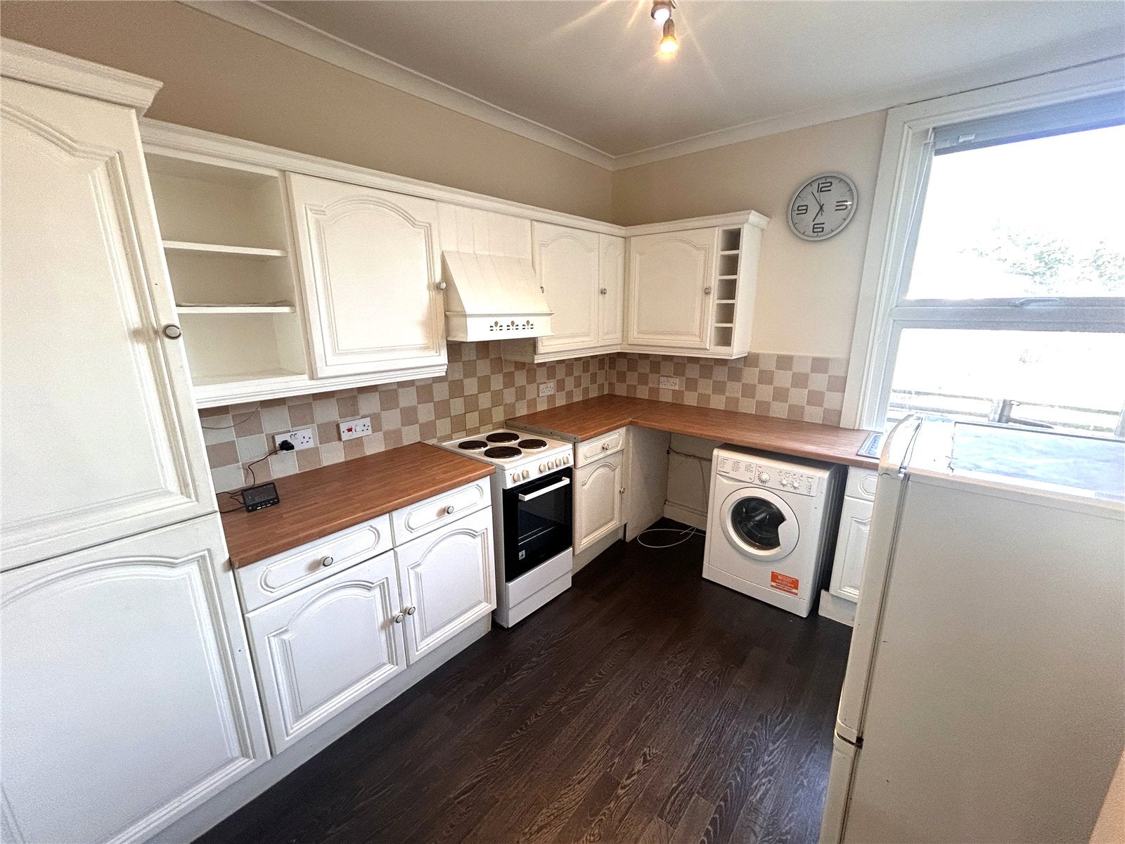 Flat Milton Road in Gravesham