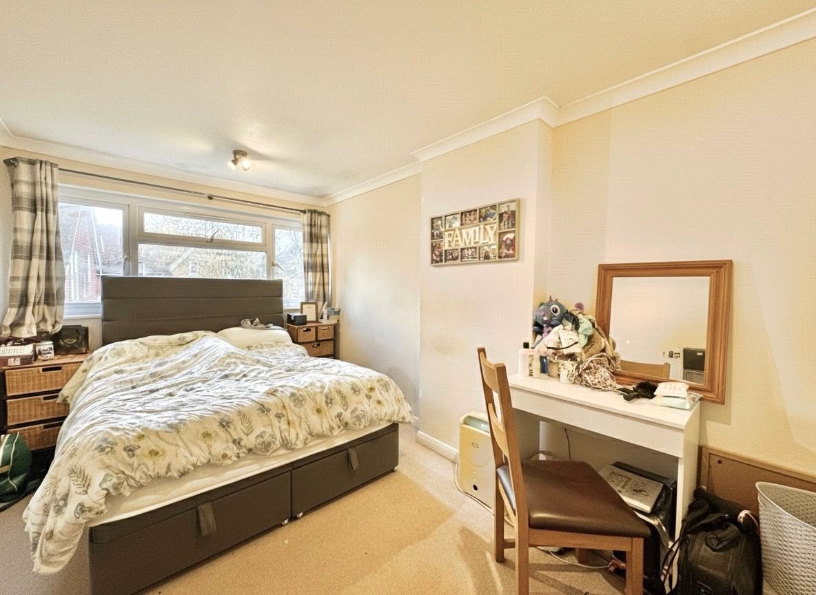 House Buttermer Close in Waverley