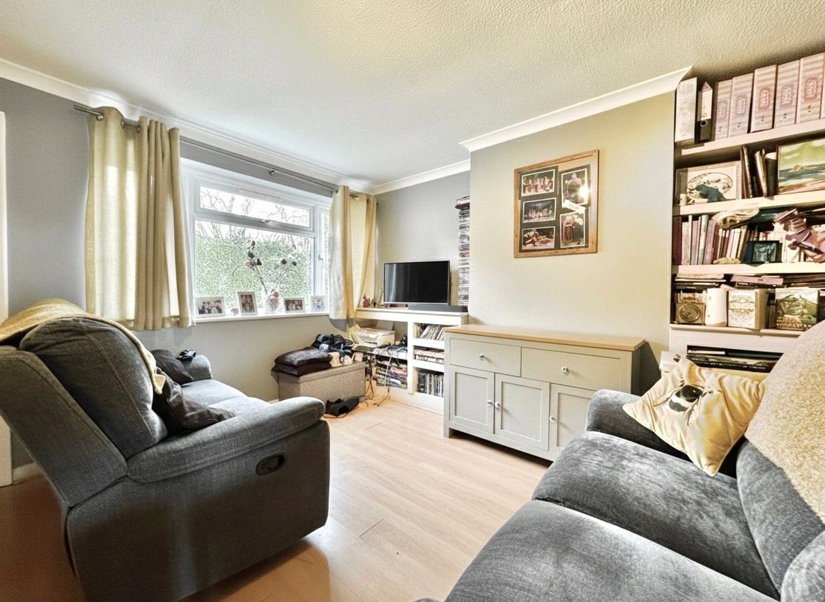 House Buttermer Close in Waverley