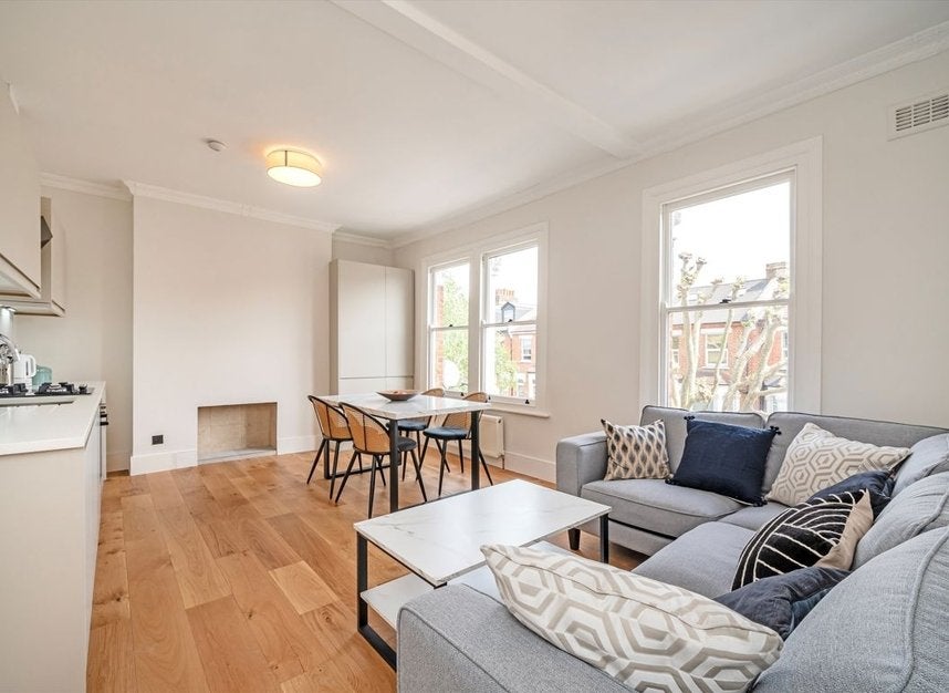 Flat Portnall Road in City of Westminster