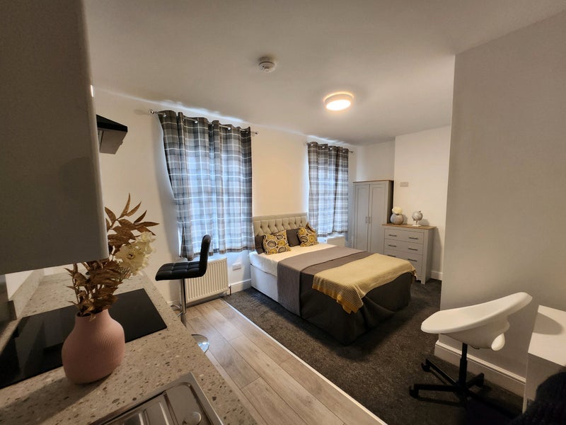 Room Claremont Road in Rugby