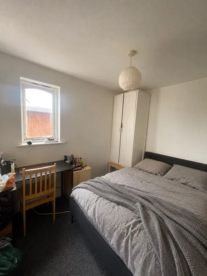 Flat John Silkin Lane in Greater London