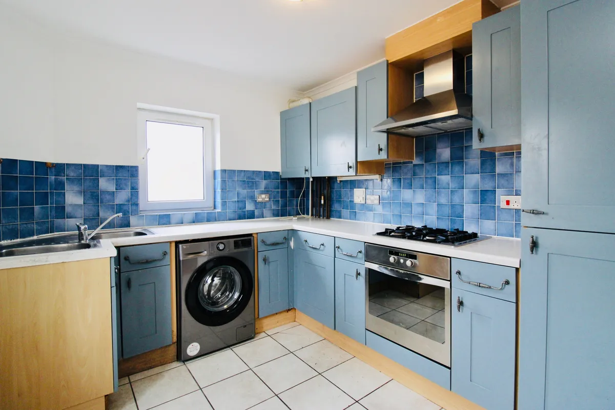 Flat Lansdowne Road in Hove