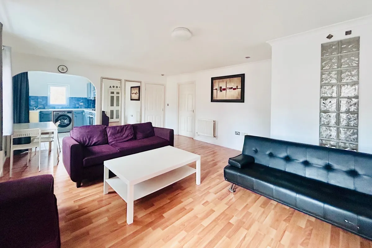 Flat Lansdowne Road in Hove