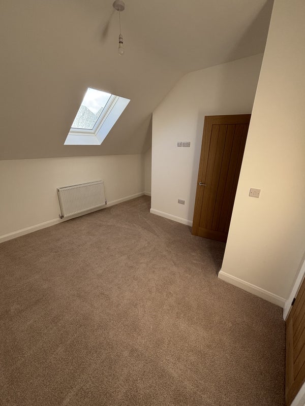 Room Long Ing Lane in Borough of Pendle