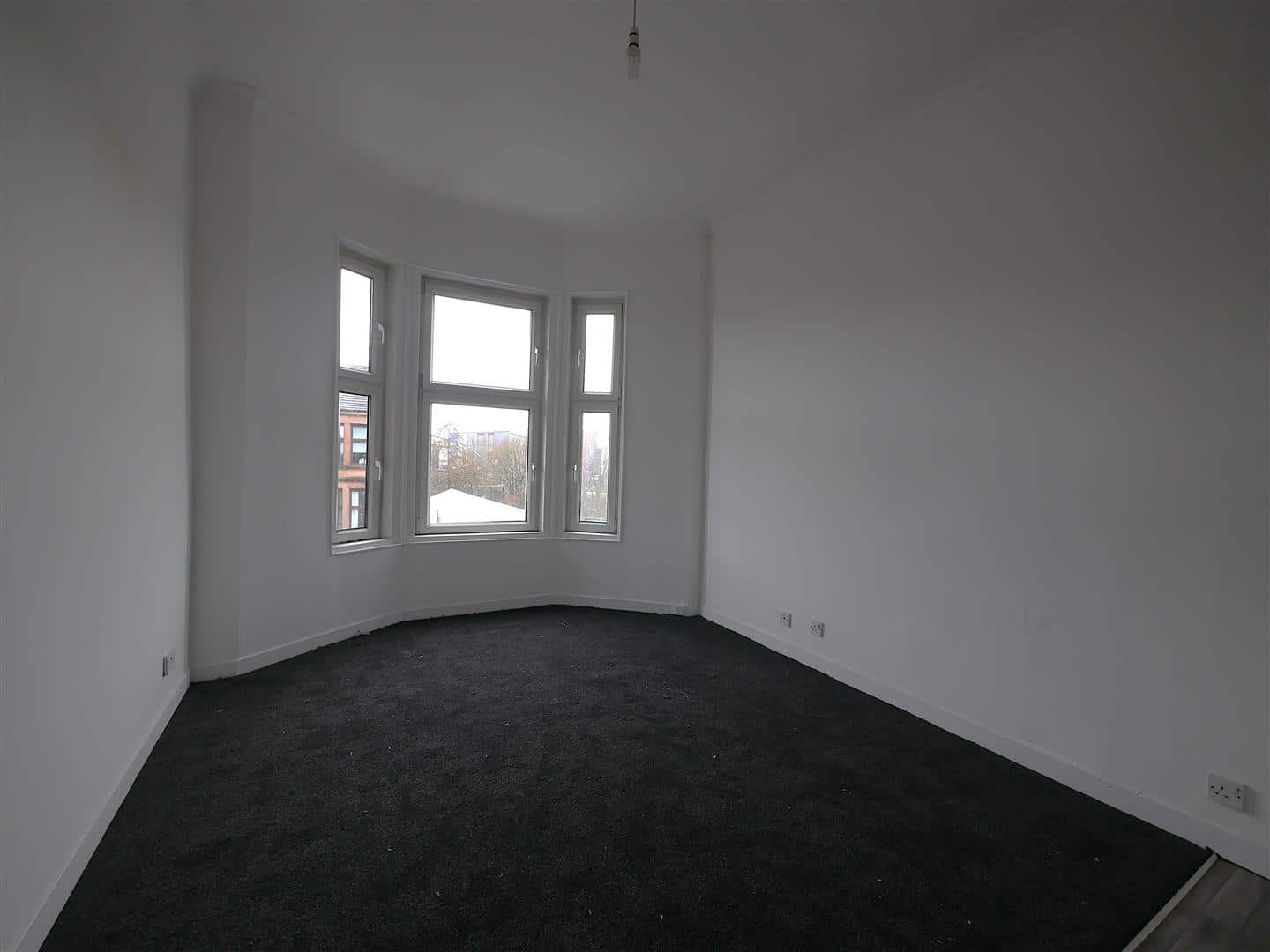 Flat Leyden Gardens in Glasgow