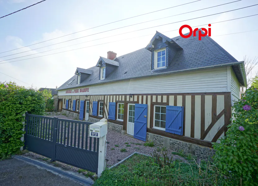 House Rue Thiers in Bernay