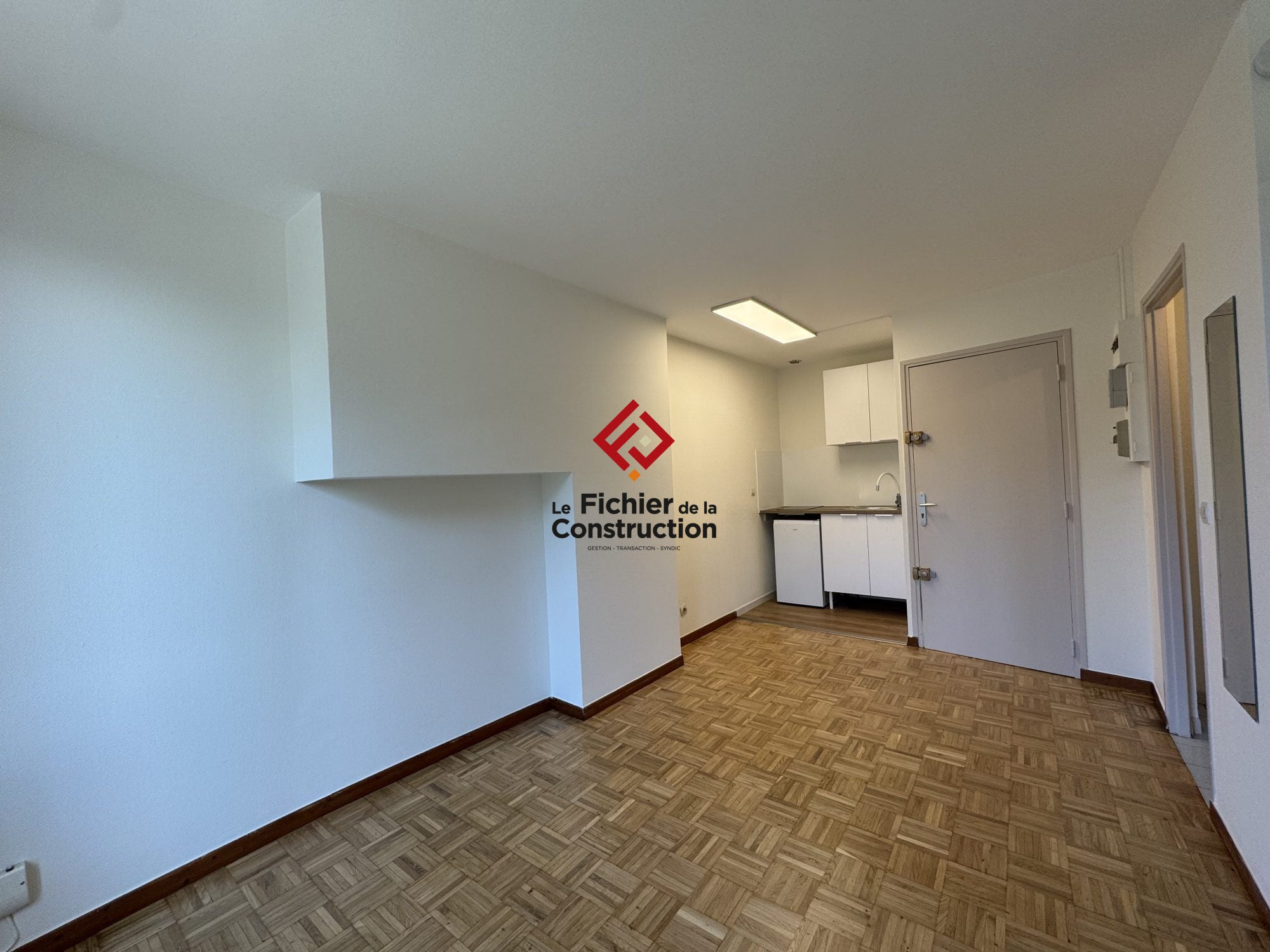 Flat Sentier de la Mémoire et de la Paix in Grenoble
