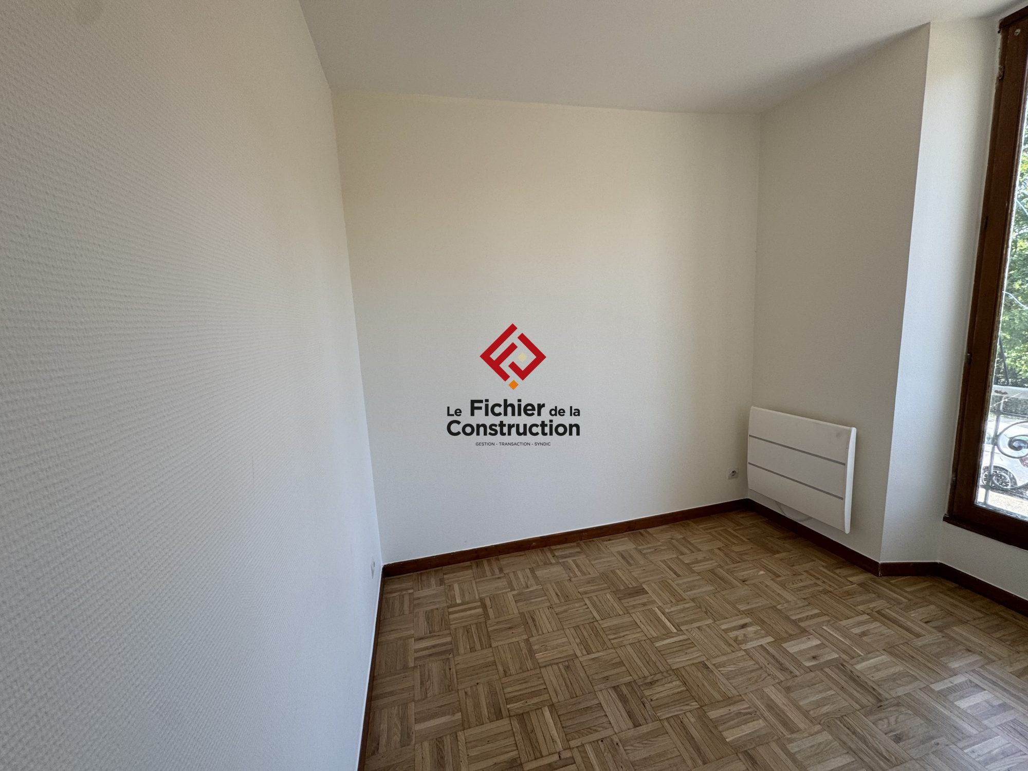 Flat Sentier de la Mémoire et de la Paix in Grenoble