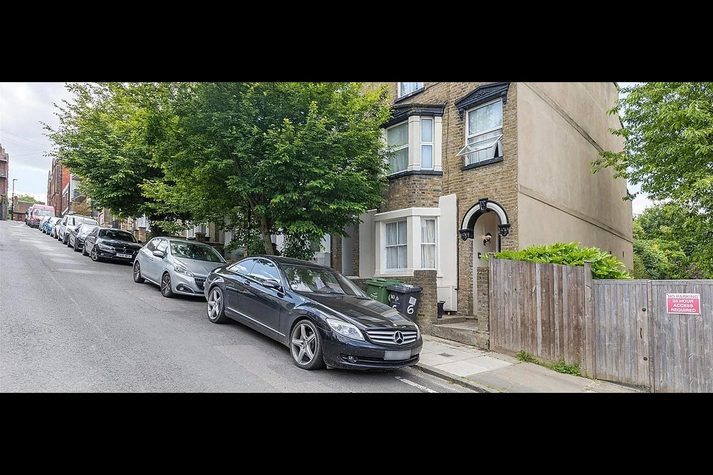 Room Beardell Street in Greater London