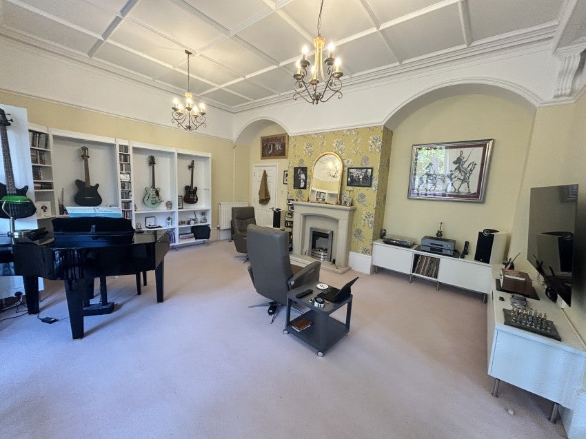 Flat Parkhill Road in Torquay