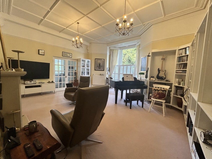 Flat Parkhill Road in Torquay