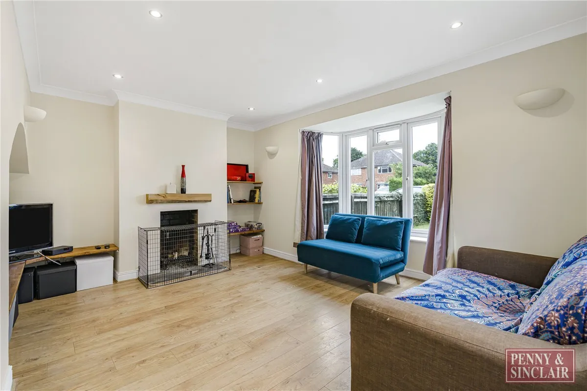 House Merton Way in Cherwell District