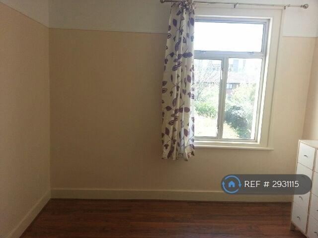 Room Waddon Park Avenue in Greater London