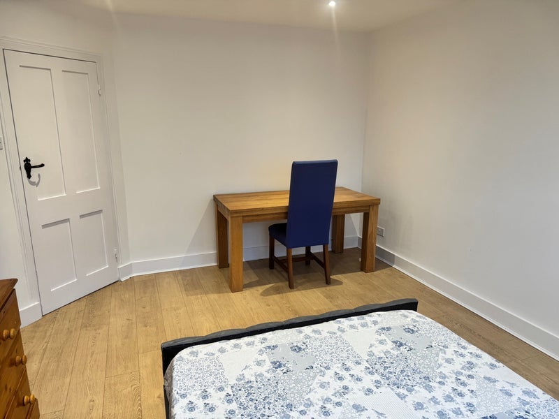 Room Mount Road in Epping Forest