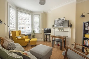 House Kellino Street in Greater London