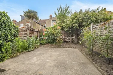 House Kellino Street in Greater London