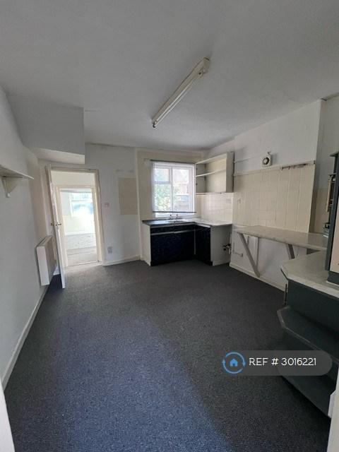 Flat Acton Lane in Babergh