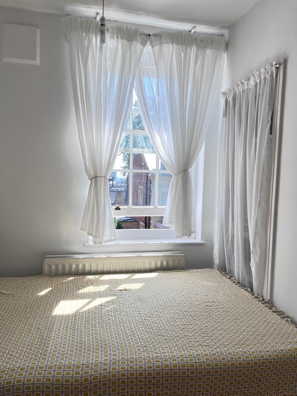 Room New End Square in Greater London