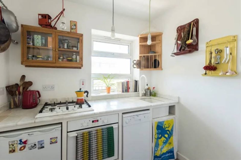Flat Valentine Place in Greater London