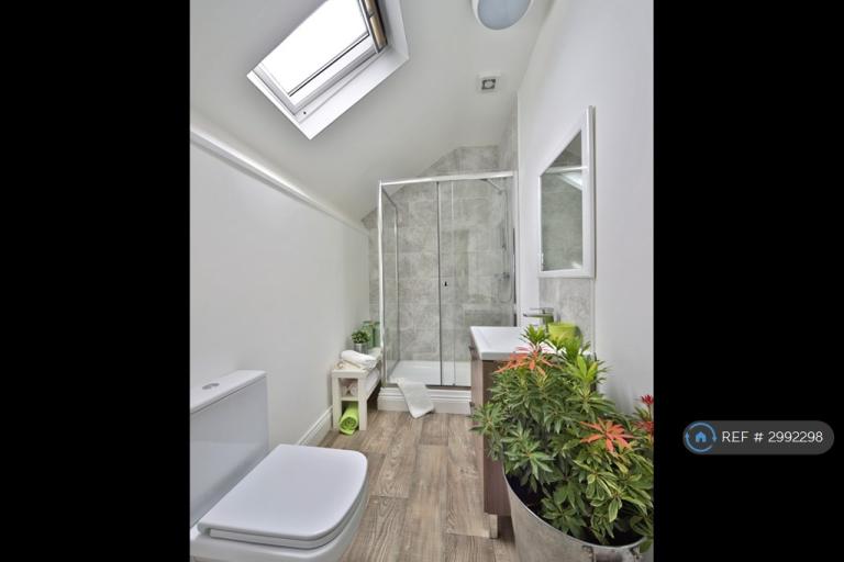 Room Linthorpe Road in Middlesbrough