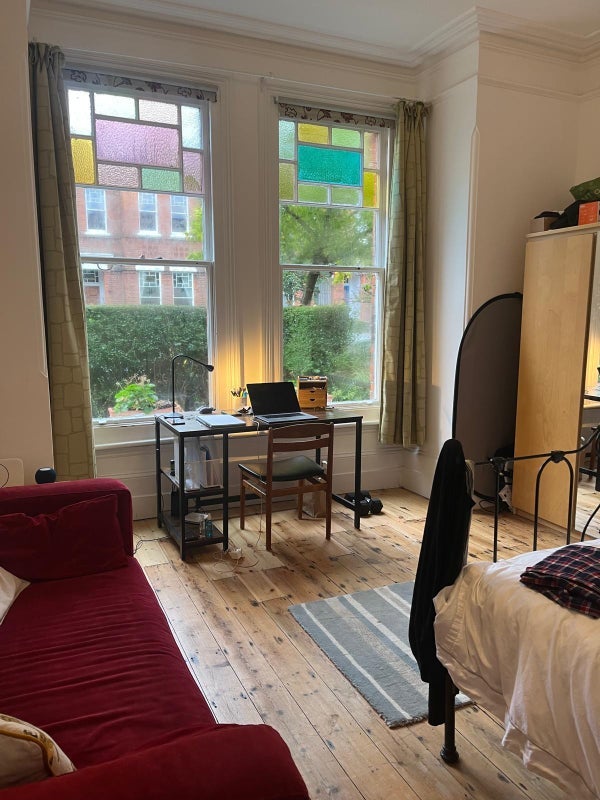 Room Tytherton Road in Greater London