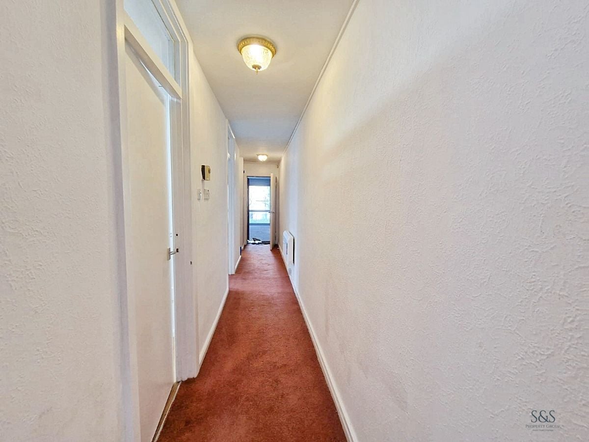 Flat Lavenham Close in Whitefield