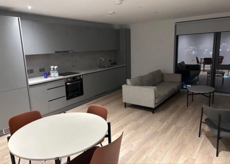 Room Clyde Place in Glasgow