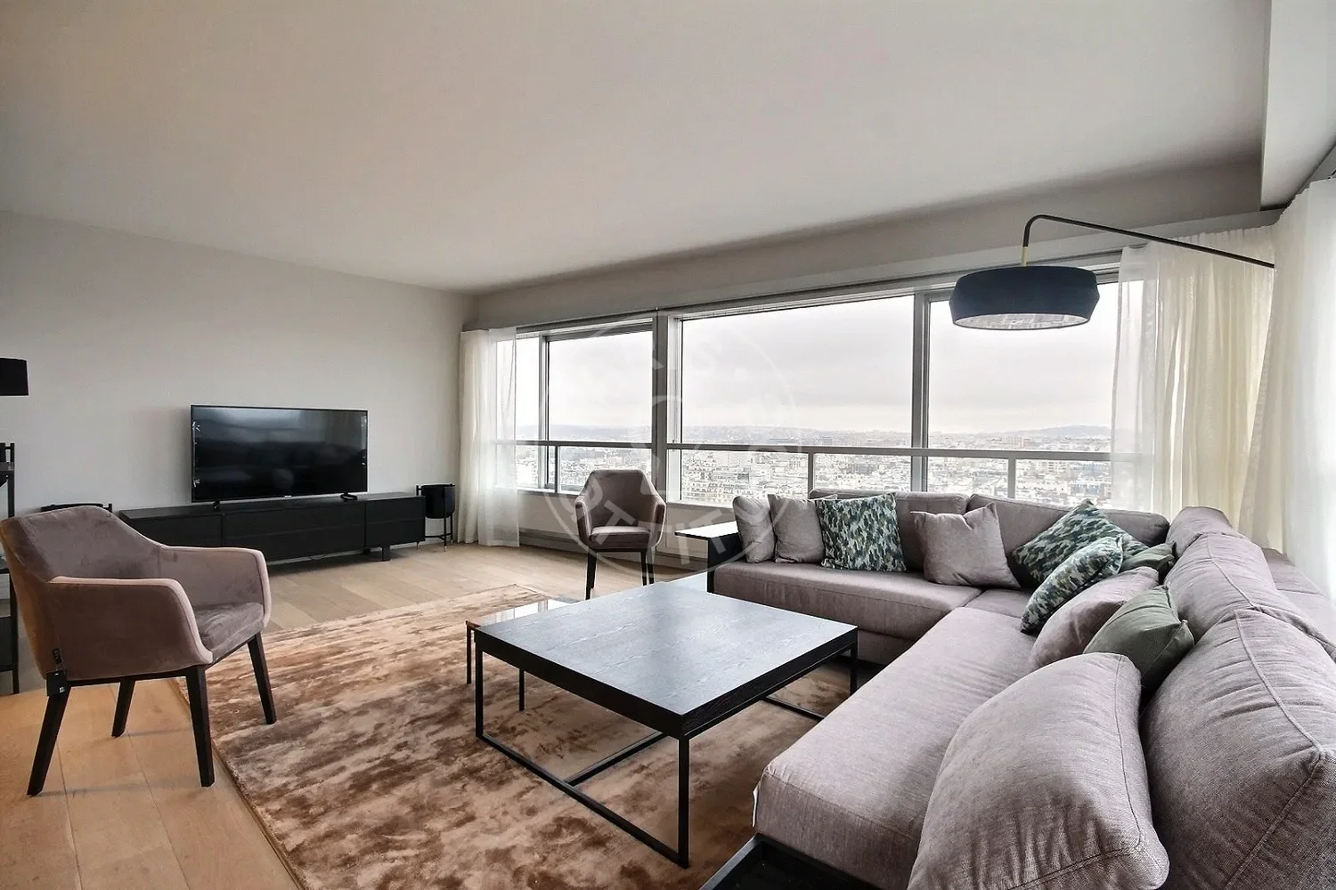 Appartement Quai André Citroën à Paris