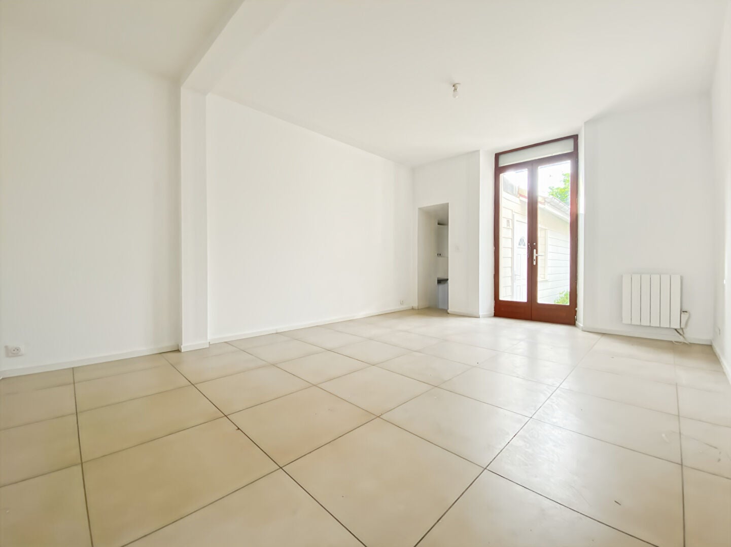 Flat Rue des Annonciades in Meulan-en-Yvelines