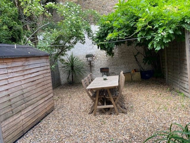 Room Hartland Road in Greater London